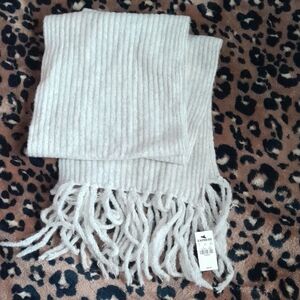 Express Light Gray Ribbed Scarf